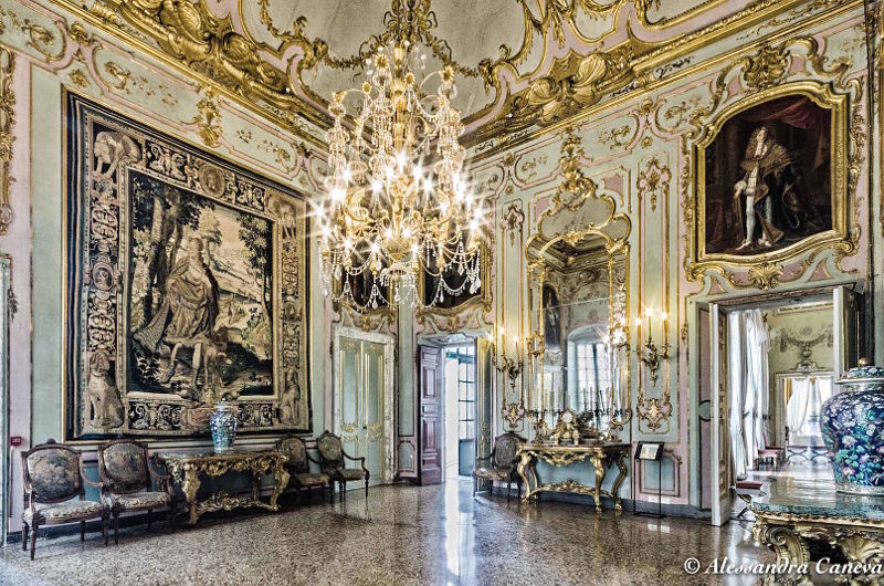 Caneva  Palazzo Reale